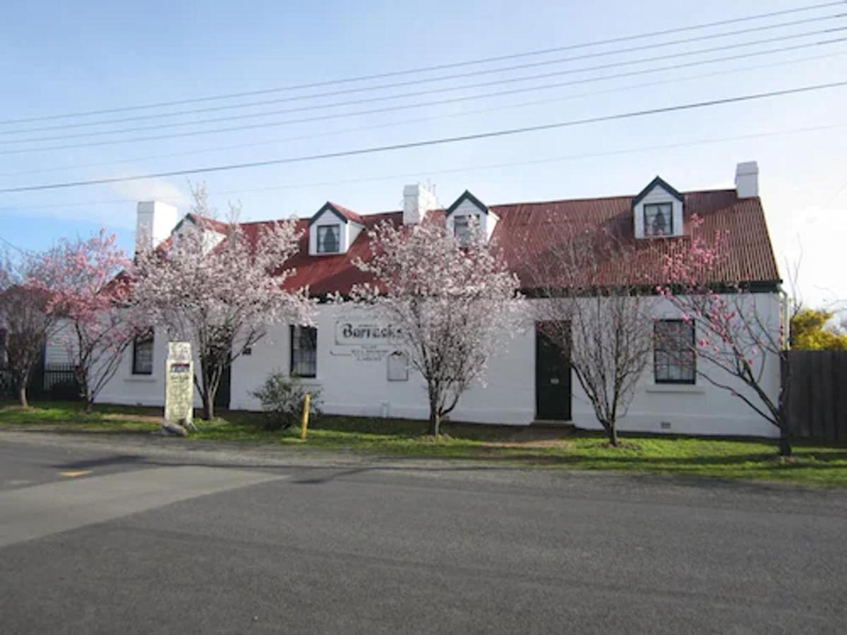 Sorell Barracks Extérieur photo