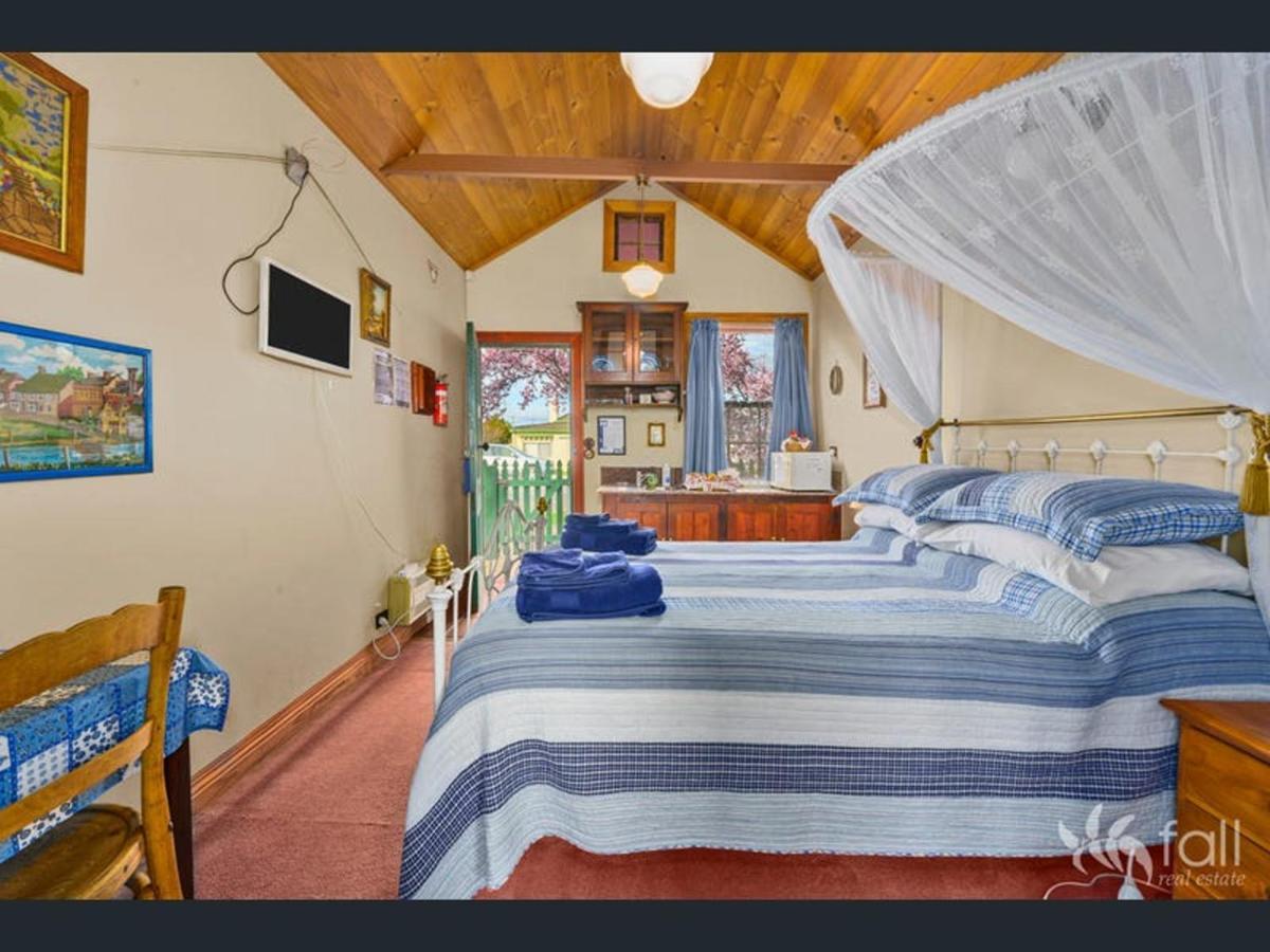 Sorell Barracks Extérieur photo